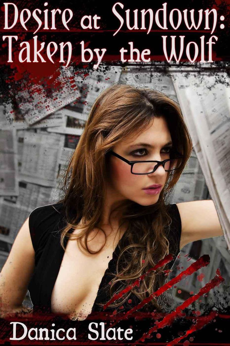 Desire at Sundown: Taken by the Wolf (Paranormal Werewolf Erotica)