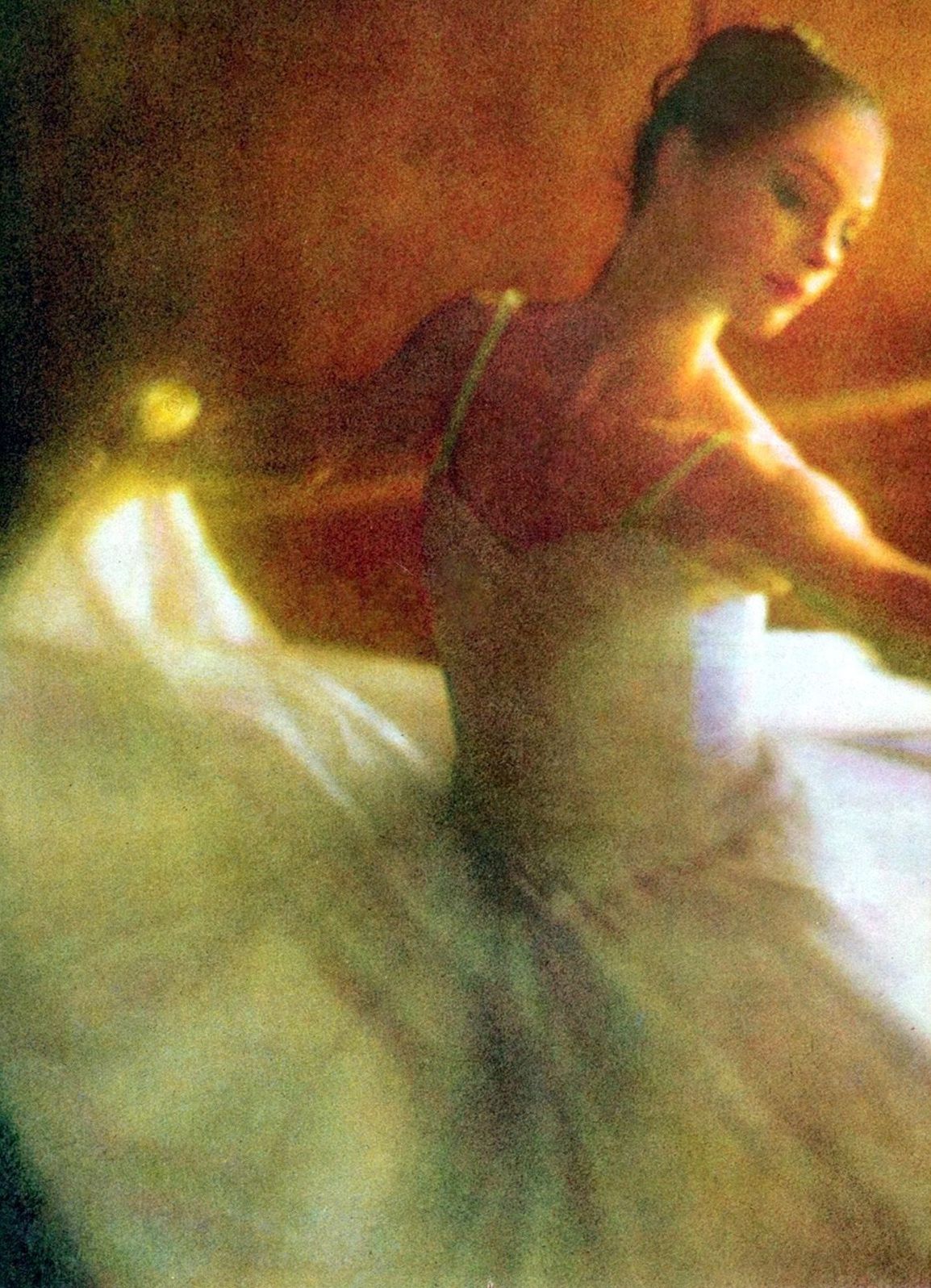 L' DANSEUSES NOBLE- SECOND EDITION