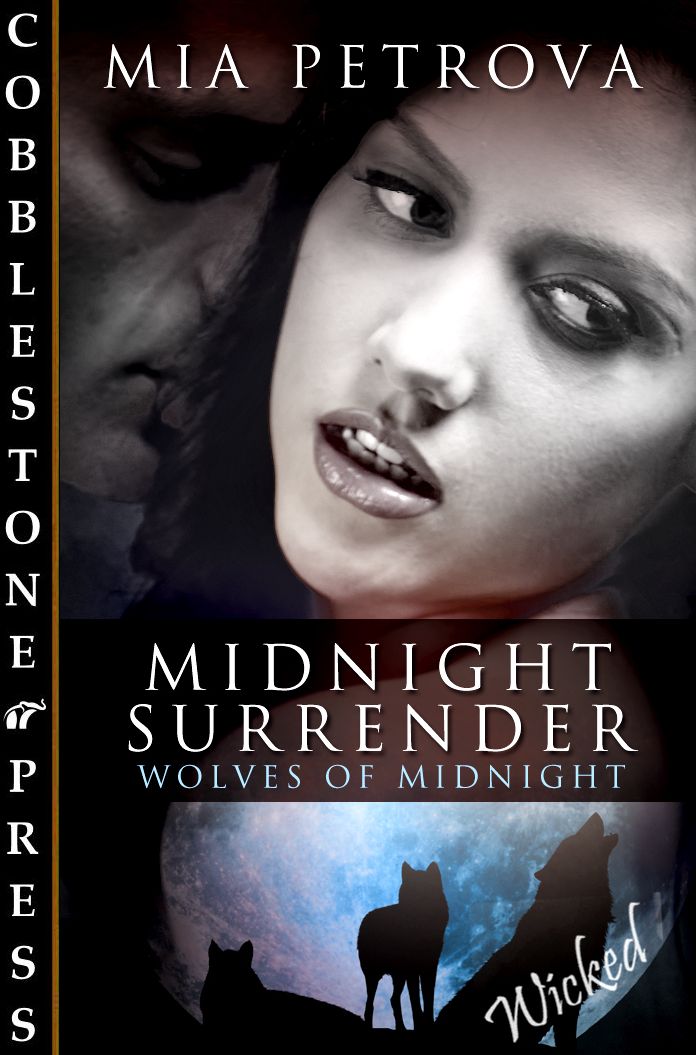 Midnight Surrender [Wolves of Midnight]