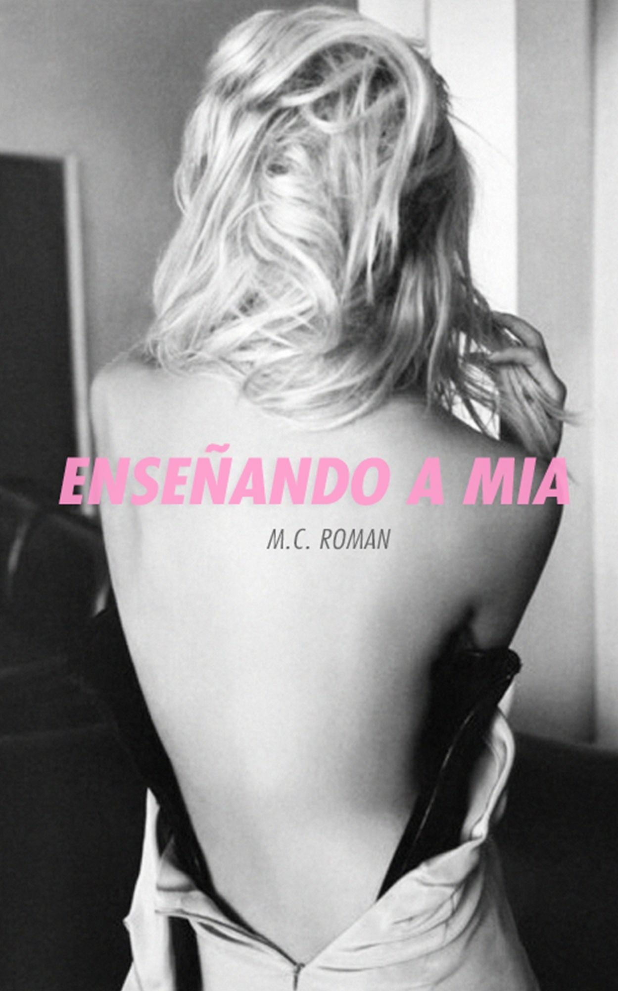 Enseñando A Mia