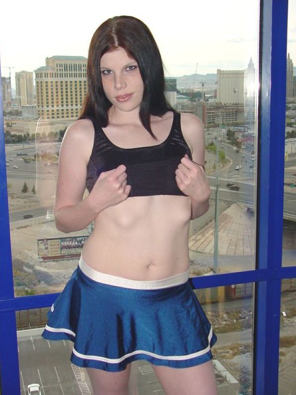 Sexy and just 18, Holly, naughty cheerleader (erotic nude photography)