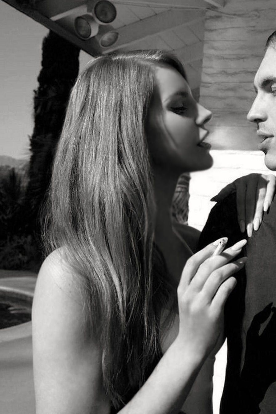 WOMEN IN LOVE