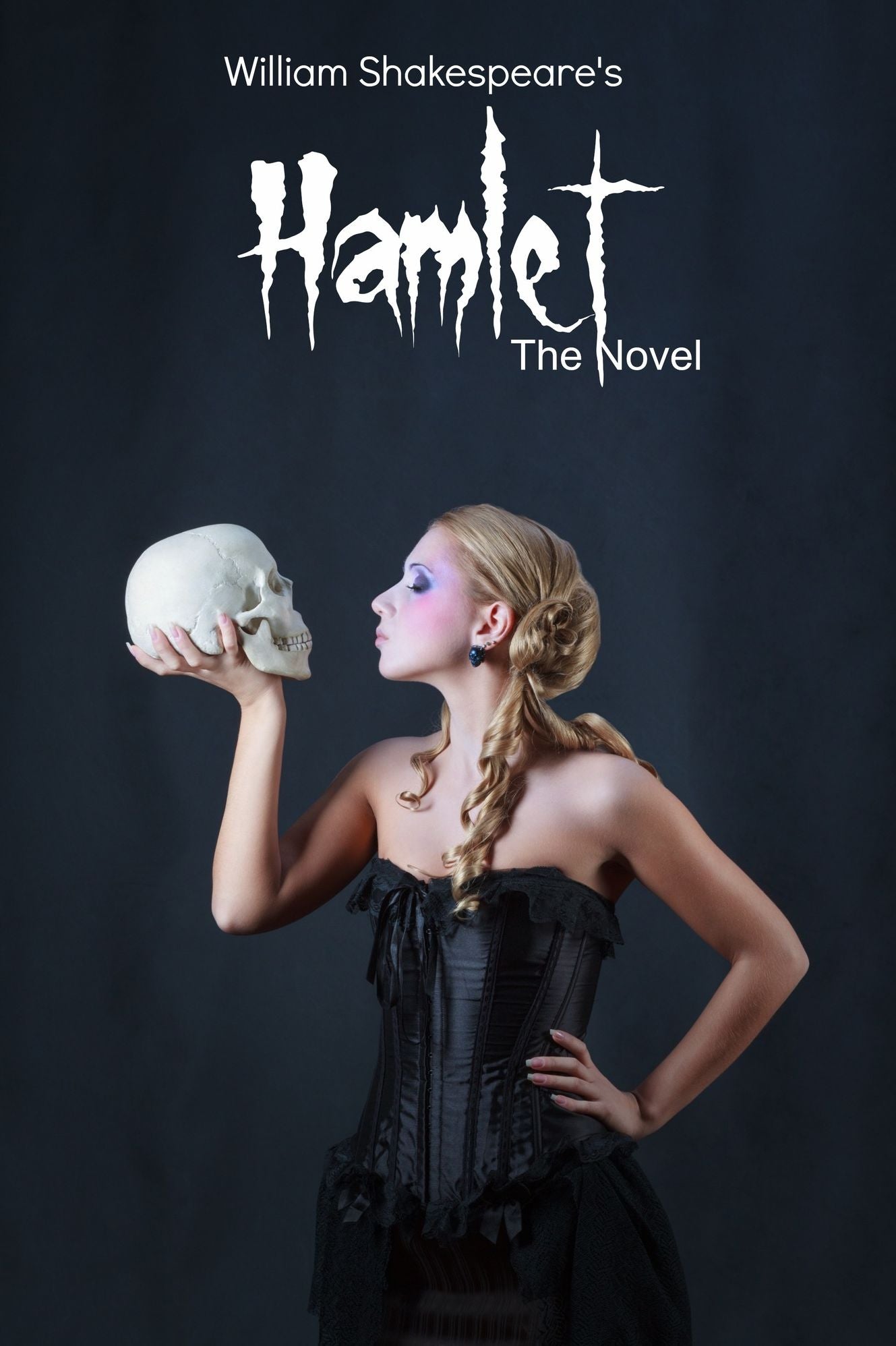 Hamlet: The Novel (Shakespeare’s Classic Play Retold As a Novel)