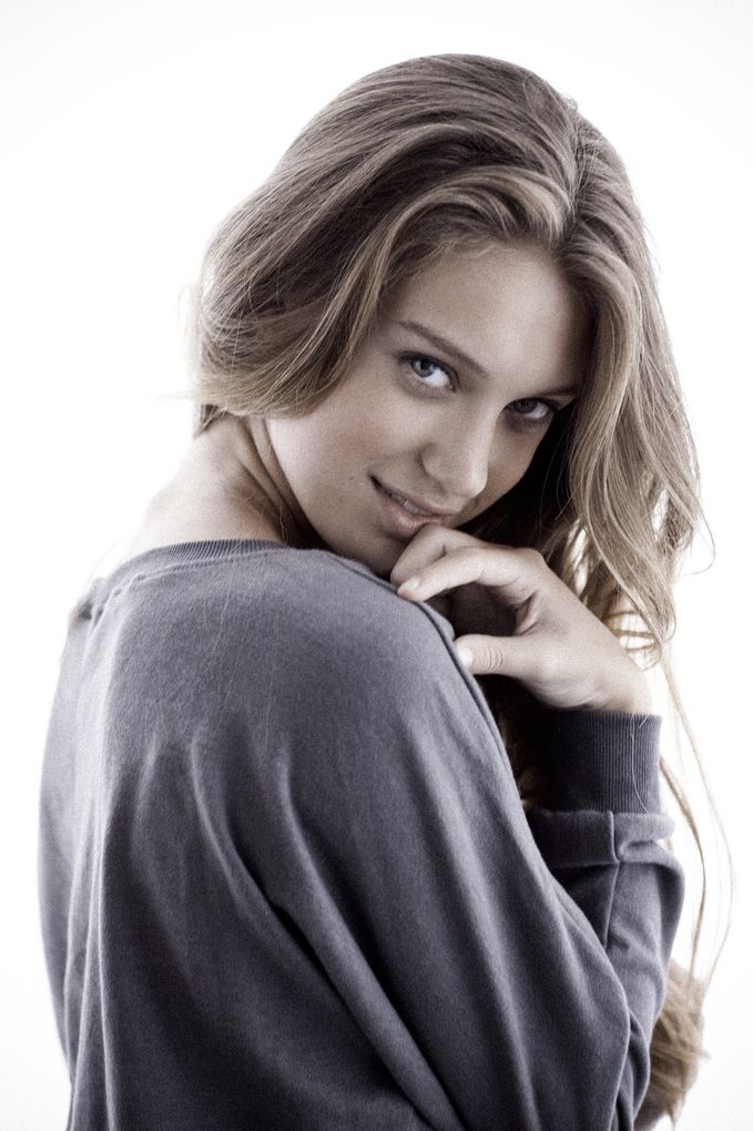 Naked Women: Adult Erotic Exotic Nudes 6 Photography ( Gay, Tits, Breasts, Big Boobs, Nipples, Lesbians, Amateurs, Ass, Butt, Sex, Nude Photography, XXX, Teens, Hardcore, Erotica, Erotic Nude Pictures, Naked Women )