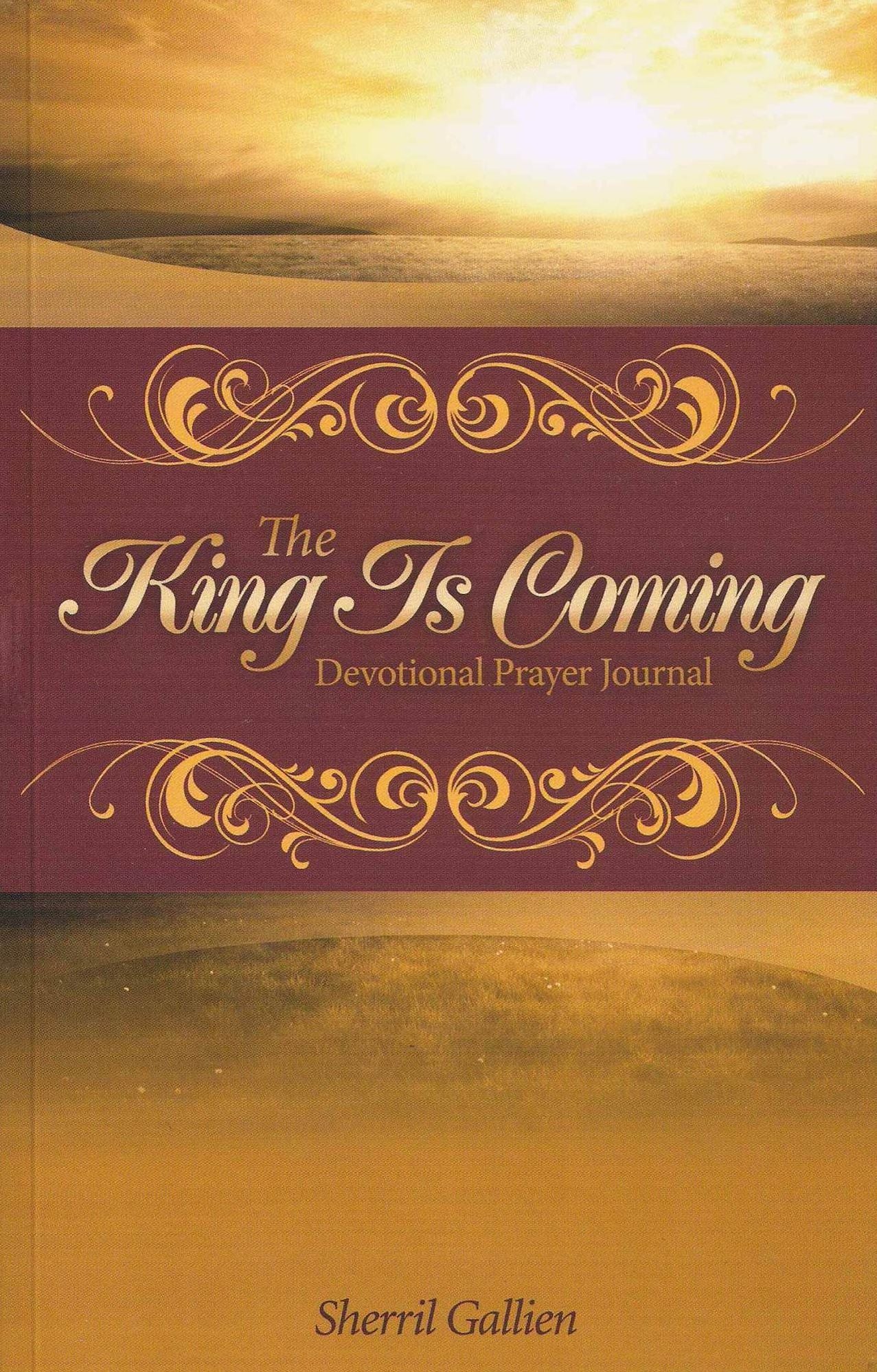 The King is Coming: Devotional Prayer Journal