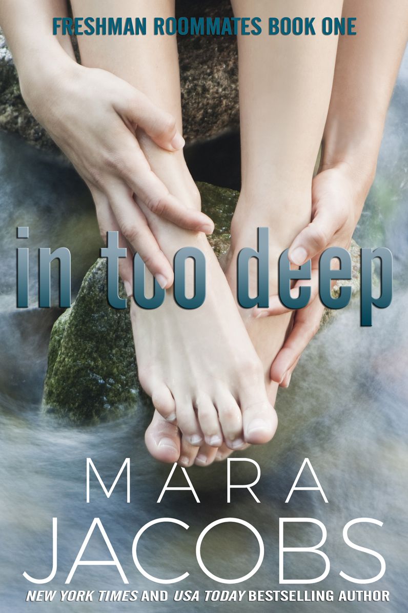 In Too Deep (Freshman Roommates Book 1)