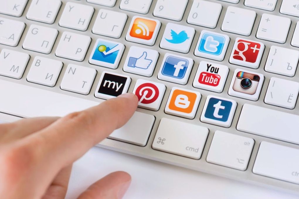 How to Build Your Business Using Social Media