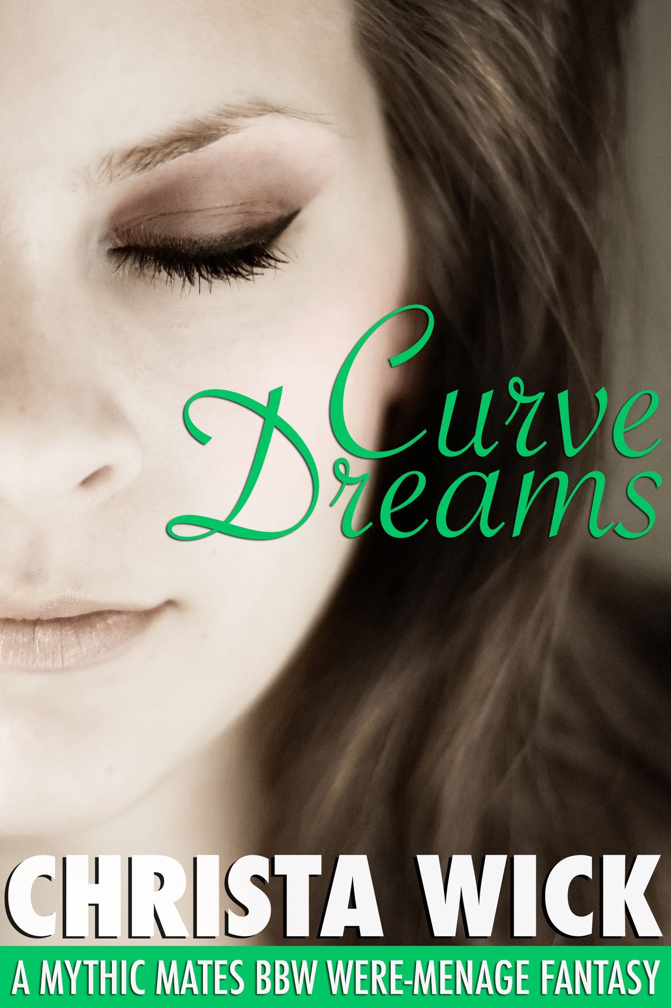 Curve Dreams (A Mythic Mates BBW Were-Menage Fantasy)