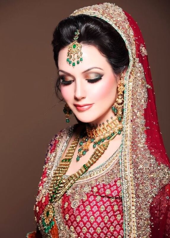 Low Cost High End Wedding