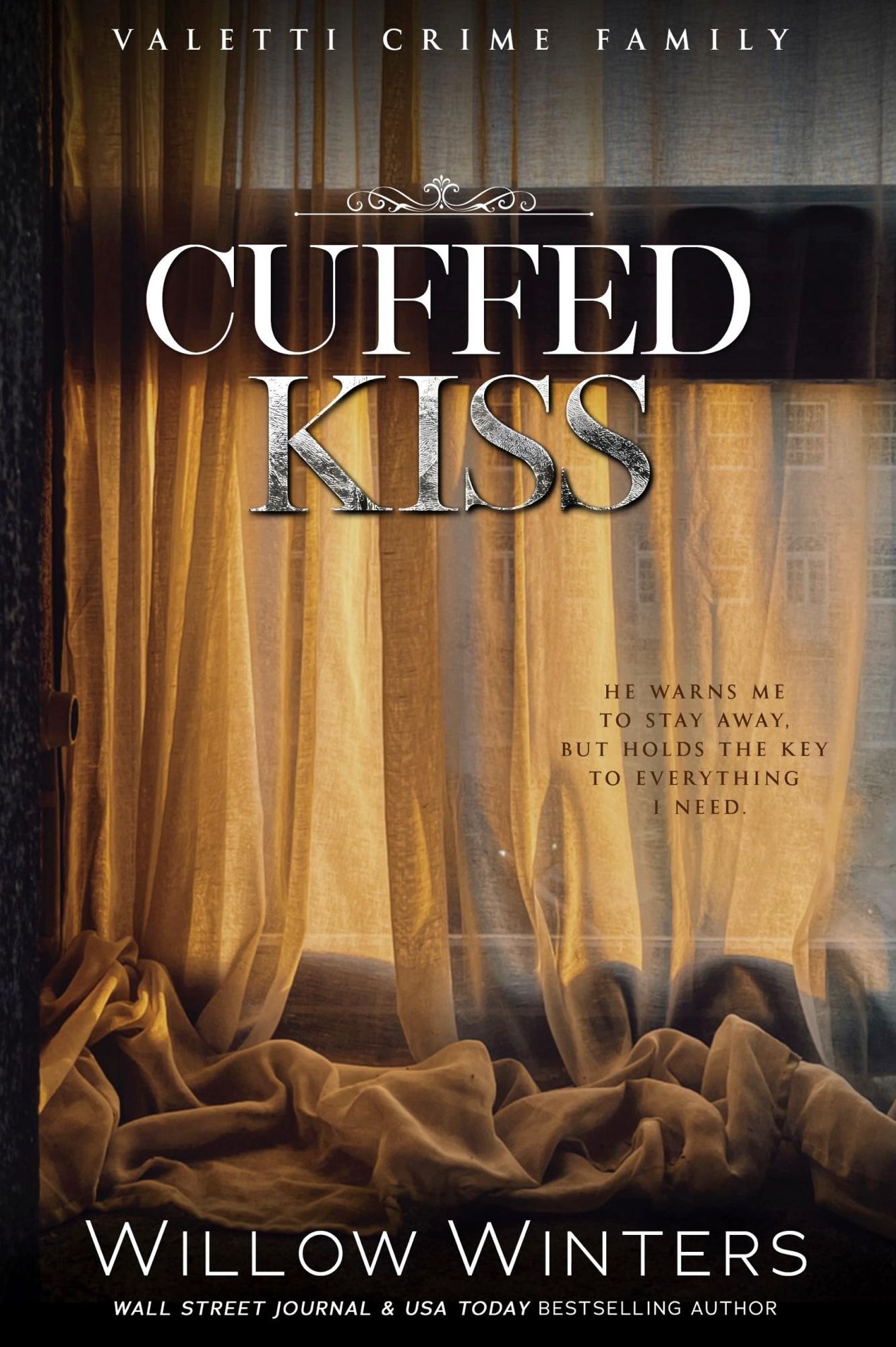 Cuffed Kiss (Valetti Crime Family Series #4)