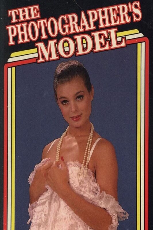The Photographer's Model - Erotic Novel
