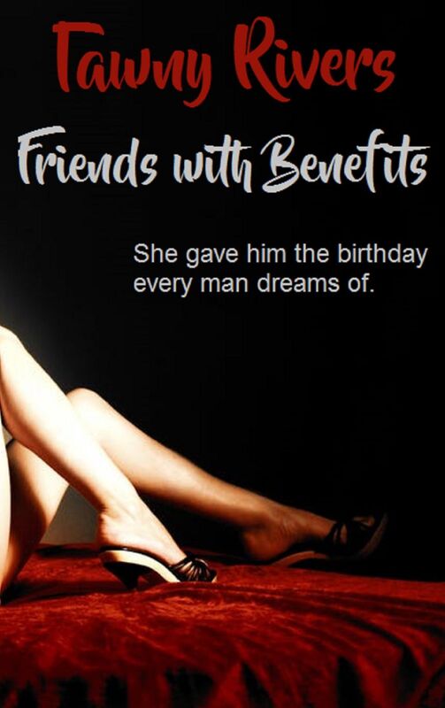Friends with Benefits - Pseudo Lesbian Sex, Threesome