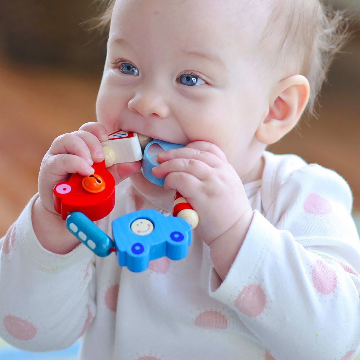 HABA Toot Toot Clutching Toy