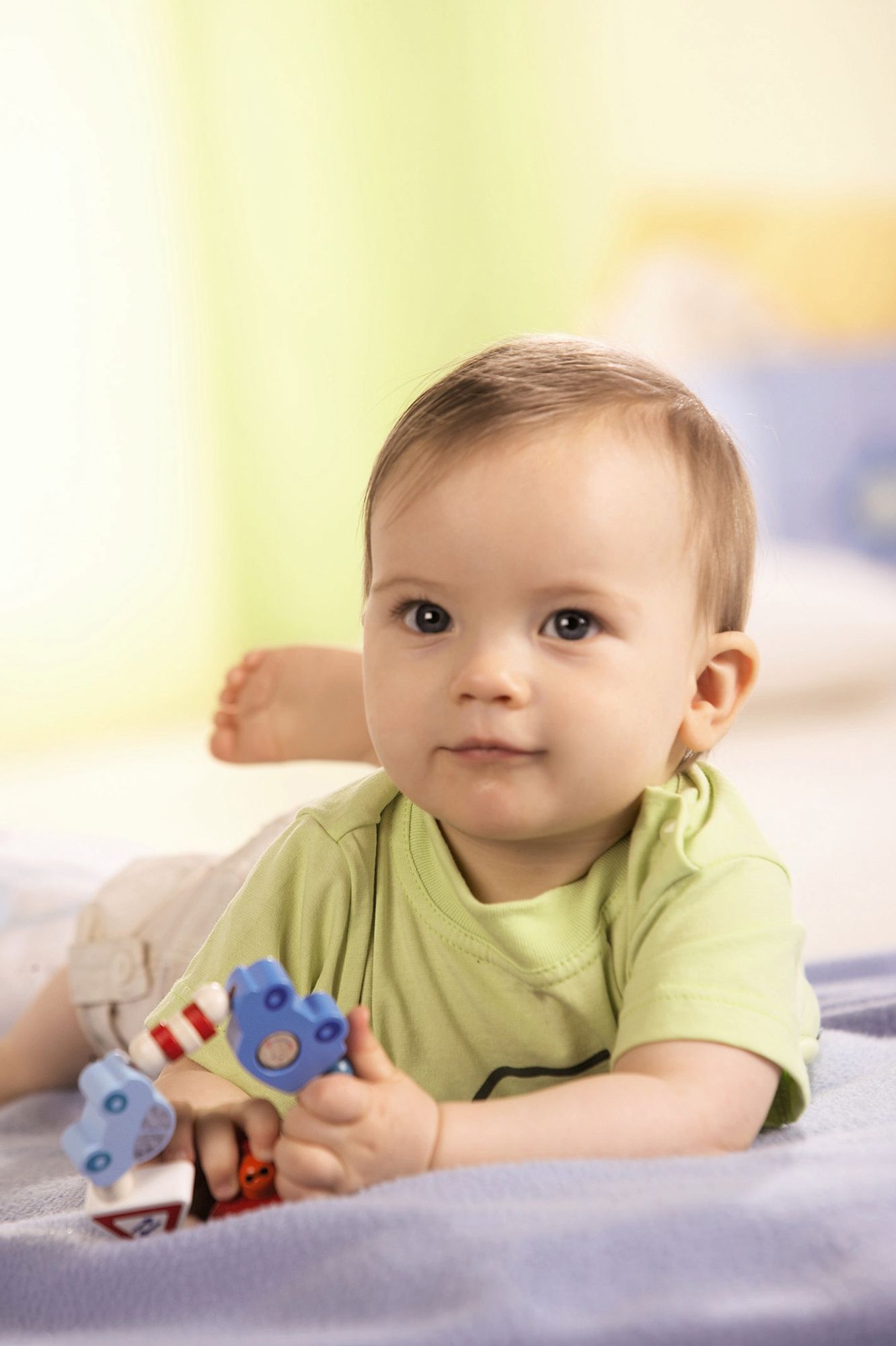 HABA Toot Toot Clutching Toy