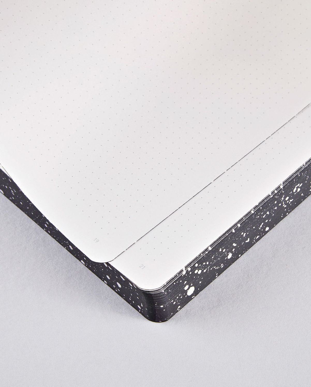 Milky Way Graphic L Notebk Silver Metallic Silk Scrn 6.5x8.5" 256 Dot Pgs