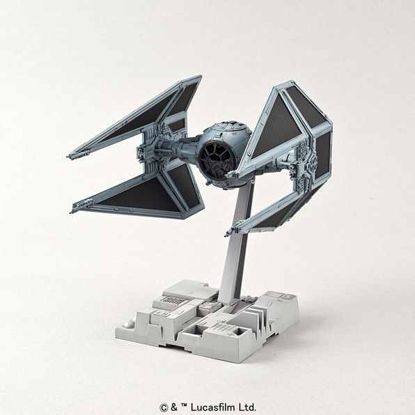 Tie Interceptor ''Star Wars'', Bandai Star Wars 1/72 Plastic Model