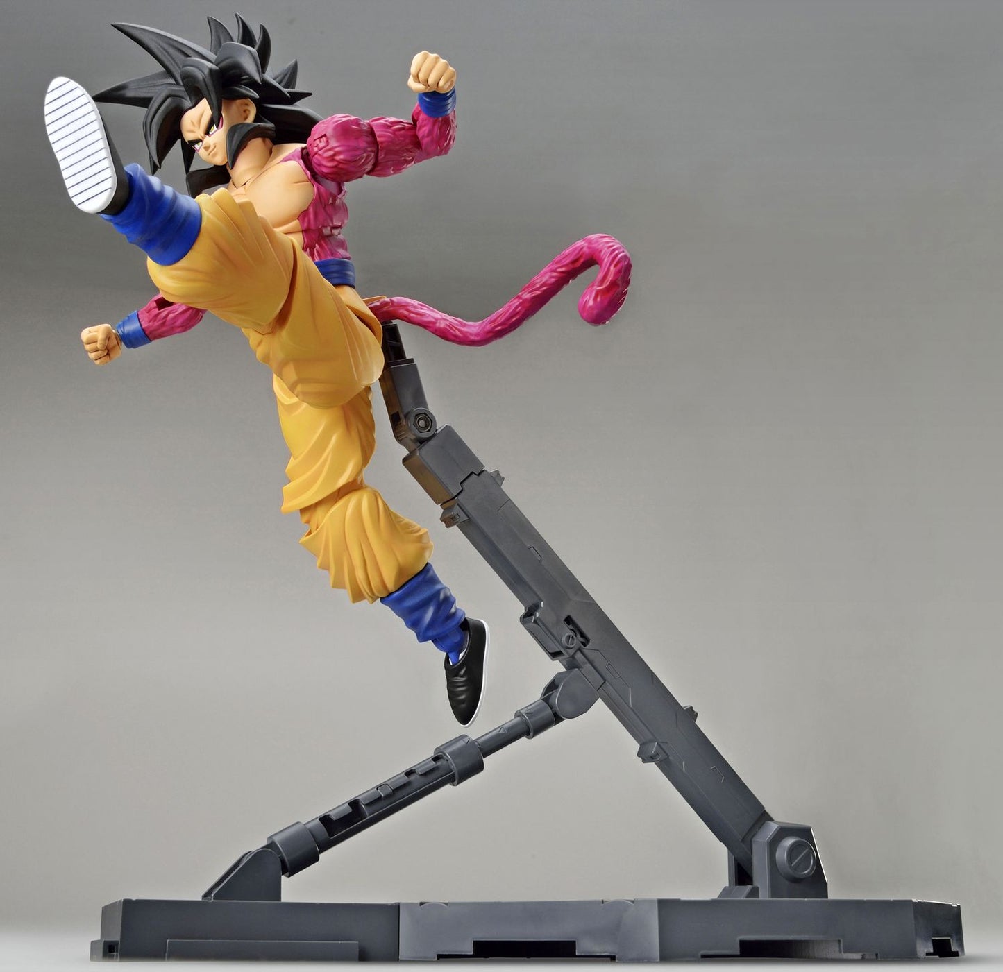 Super Saiyan 4 Son Goku ''Dragon Ball GT'', Bandai Figure-rise Standard