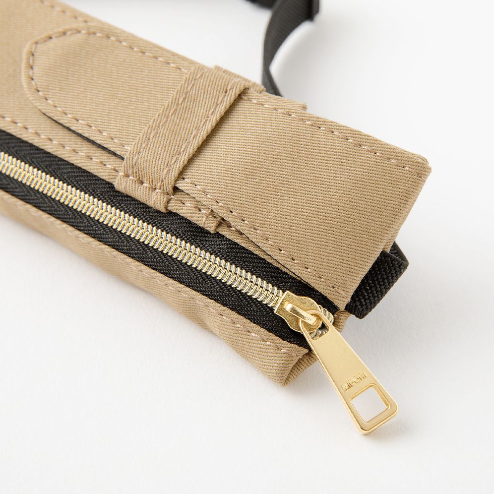 Beige Book Band Pen Case: B6 - A5