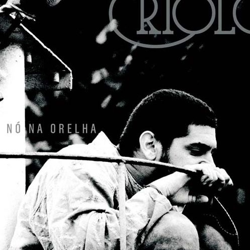 No Na Orelha
