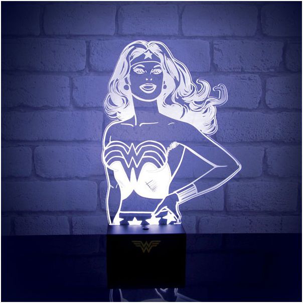 Wonder Woman Hero Light