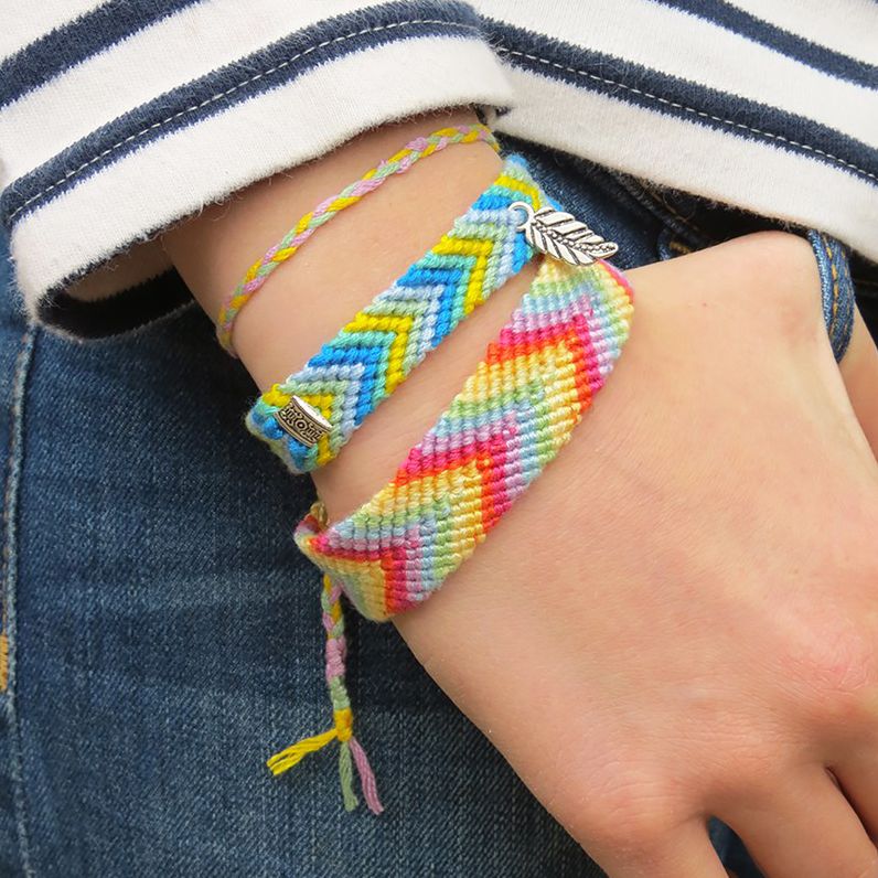 Buttonbag Friendship Bracelet Kits