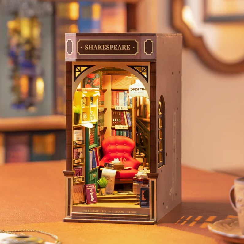 DIY Book Nook Bookstore Theme