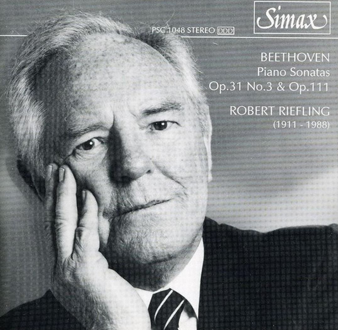 Beethoven: Piano Sonatas Op. 31 No. 3 & Op. 111