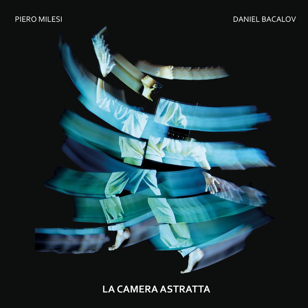 Camera Astratta