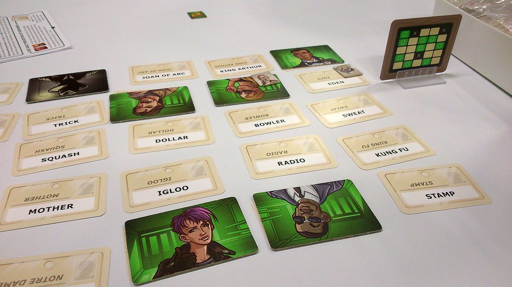 Codenames: Duet by Vlaada Chvátil and Scot Eaton
