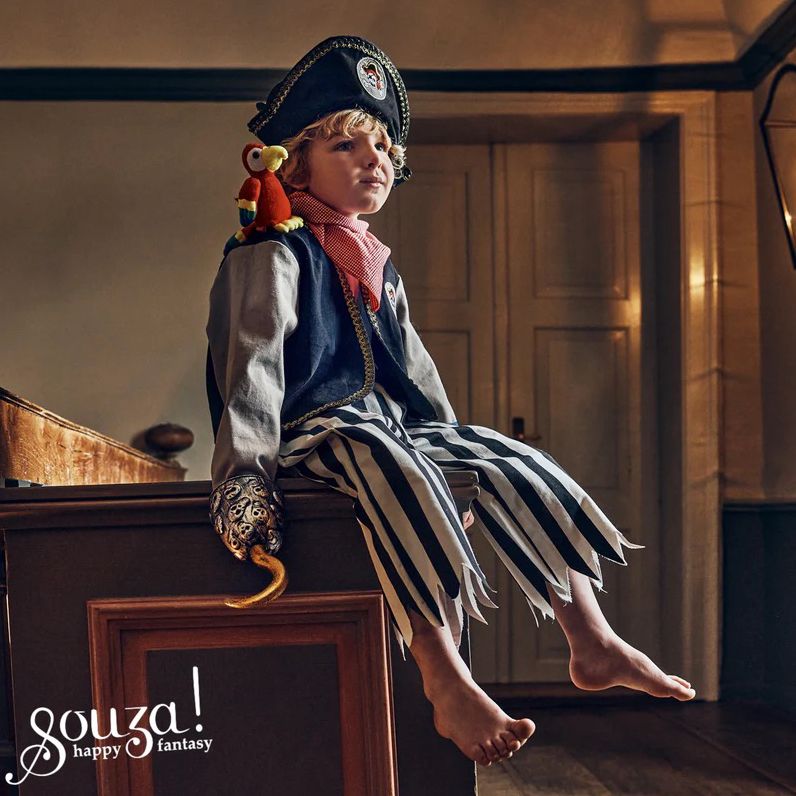 Duncan Pirate Outfit