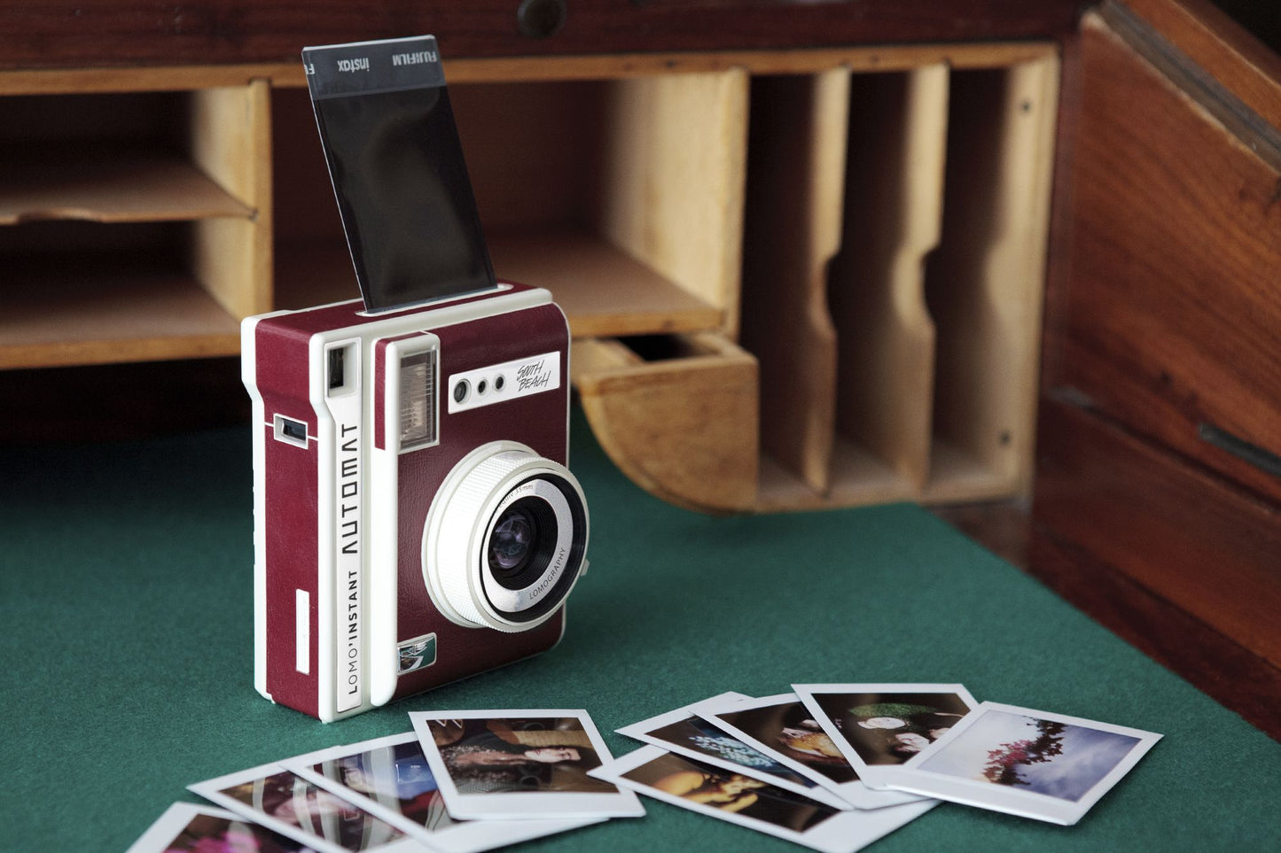 Lomo'instant Automat & Lenses South Beach Red