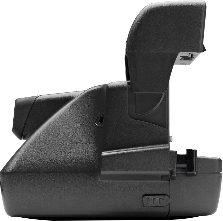 600 SQUARE BLACK CAMERA