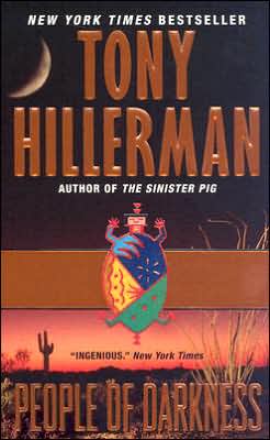 People of Darkness (Joe Leaphorn and Jim Chee Series #4)