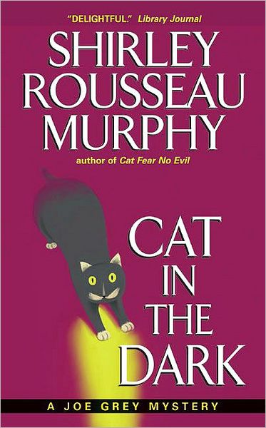 Cat in the Dark (Joe Grey Series #4)