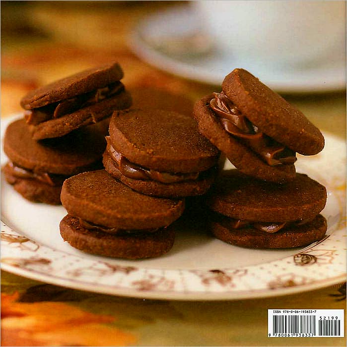 Tea and Cookies: Enjoy the Perfect Cup of Tea--with Dozens of Delectable Recipes for Teatime Treats