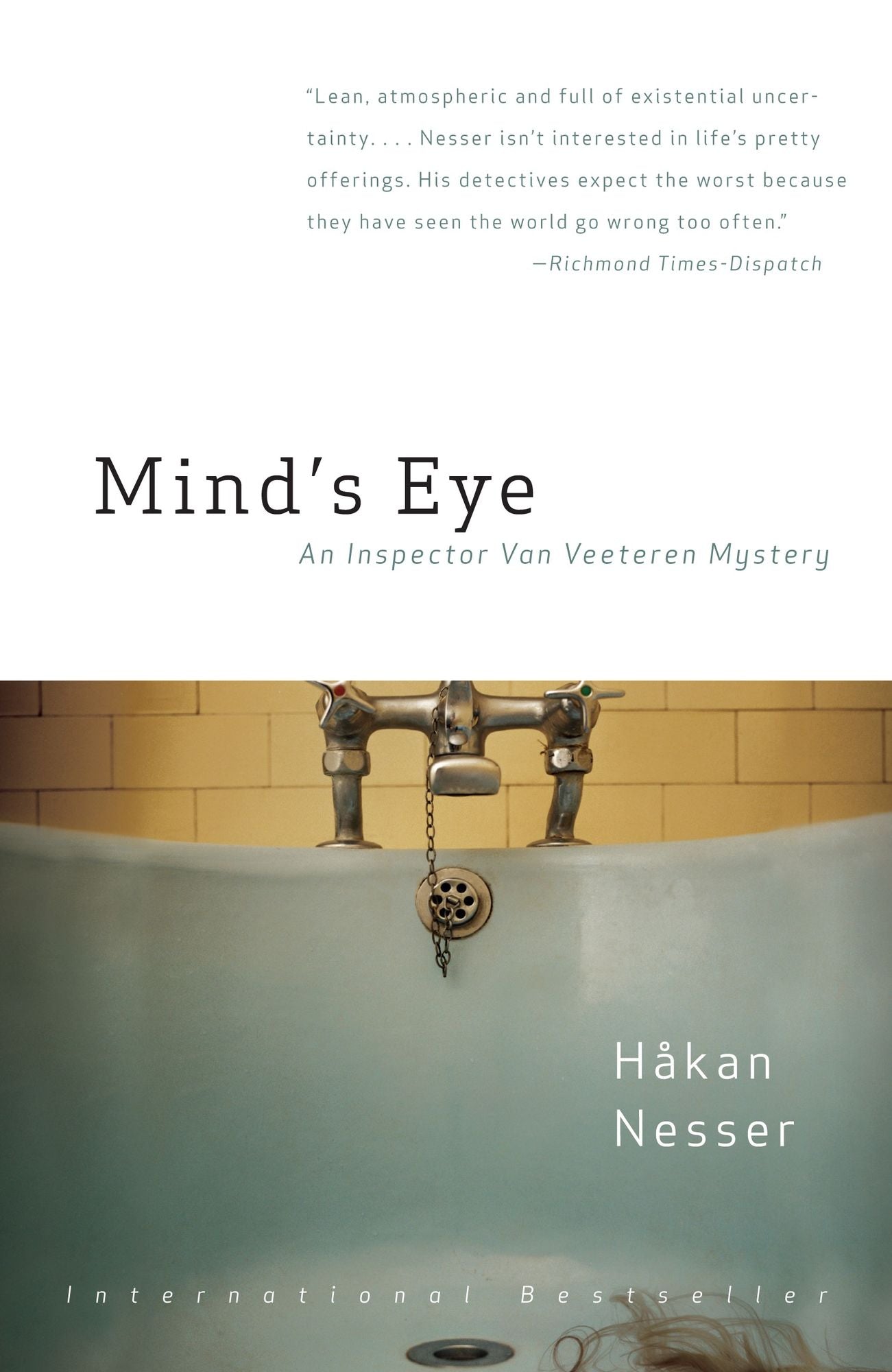 Mind's Eye (Inspector Van Veeteren Series #1)