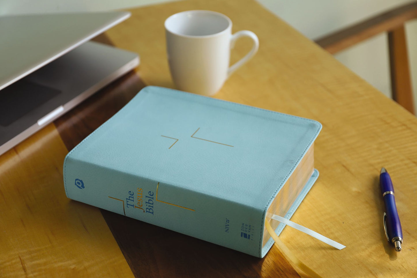 The Jesus Bible, NIV Edition, Leathersoft, Blue, Comfort Print
