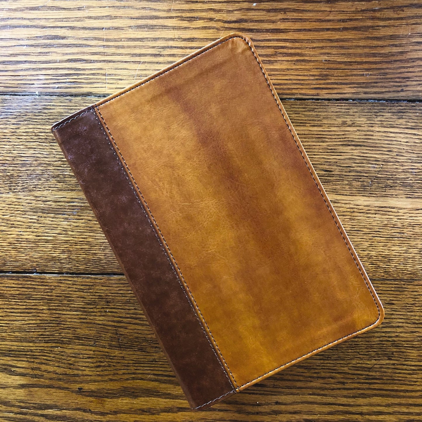 Niv, Giant Print Compact Bible, Leathersoft, Brown, Red Letter Edition, Comfort Print