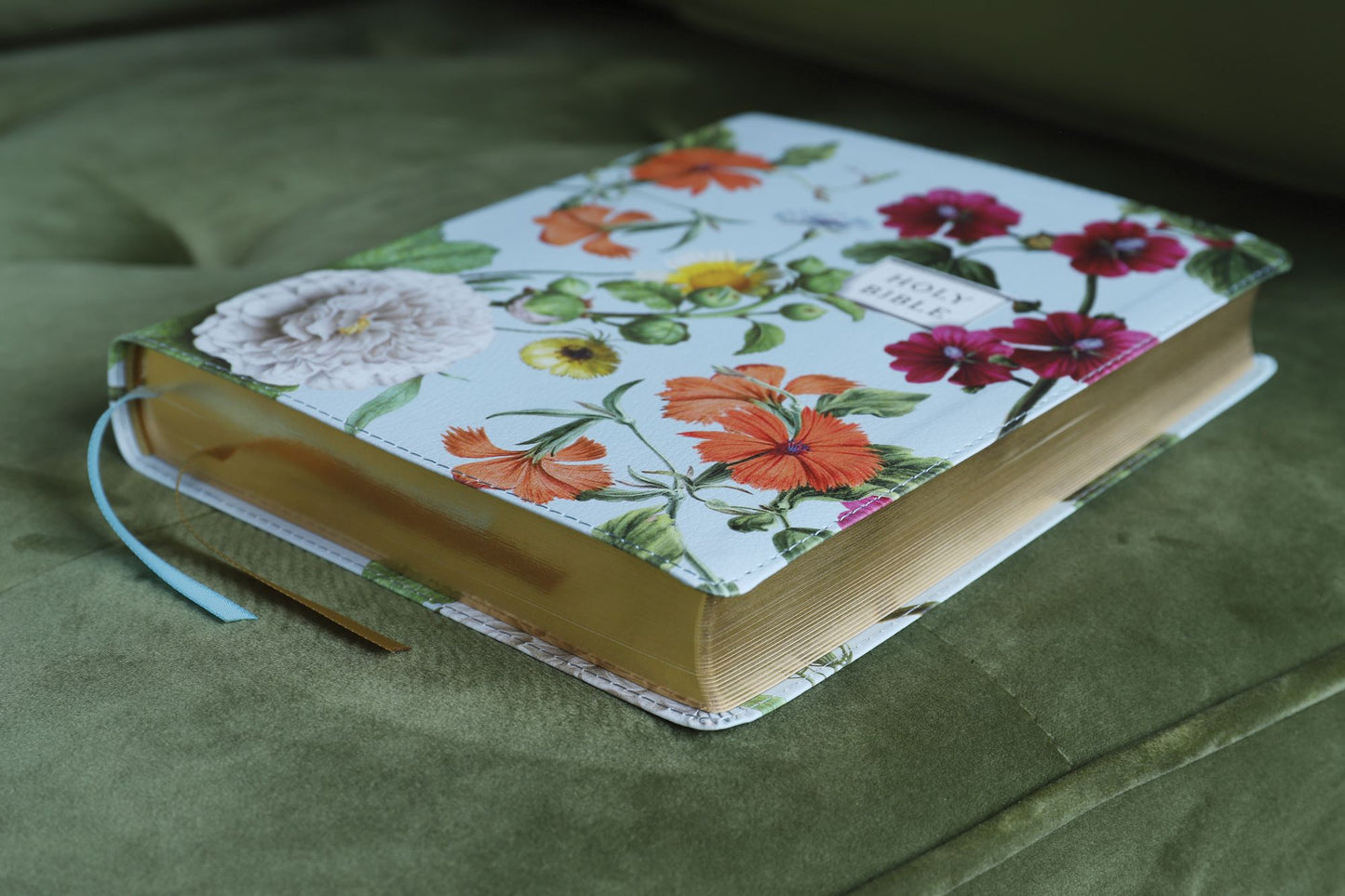 Niv, Artisan Collection Bible, Leathersoft, Blue Floral, Red Letter Edition, Comfort Print