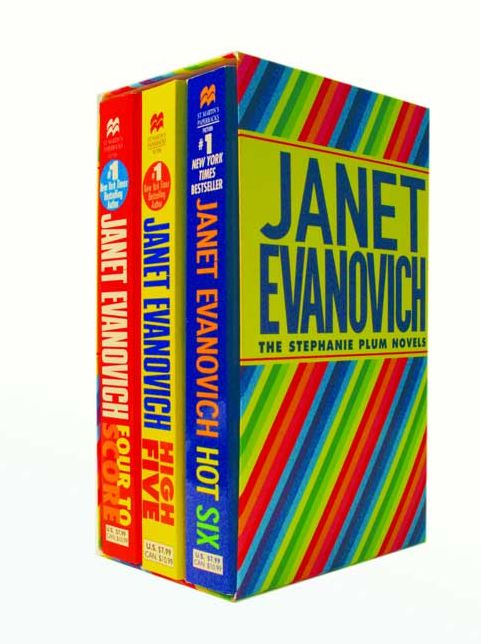 Plum Boxed Set 2 (Four to Score, High Five, Hot Six - Stephanie Plum Series)