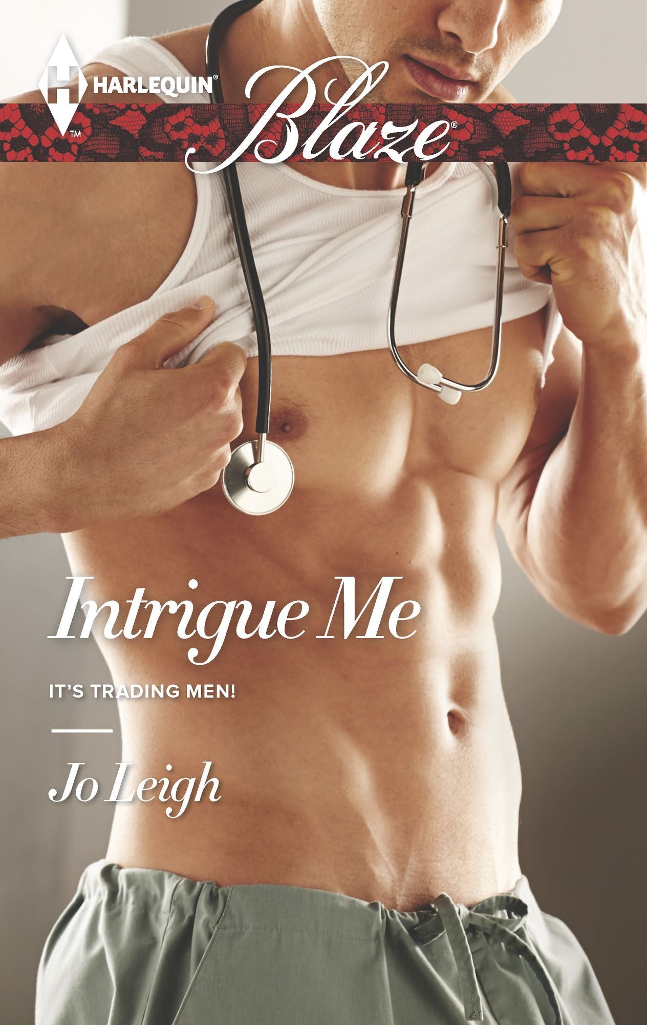 Intrigue Me (Harlequin Blaze Series #844)