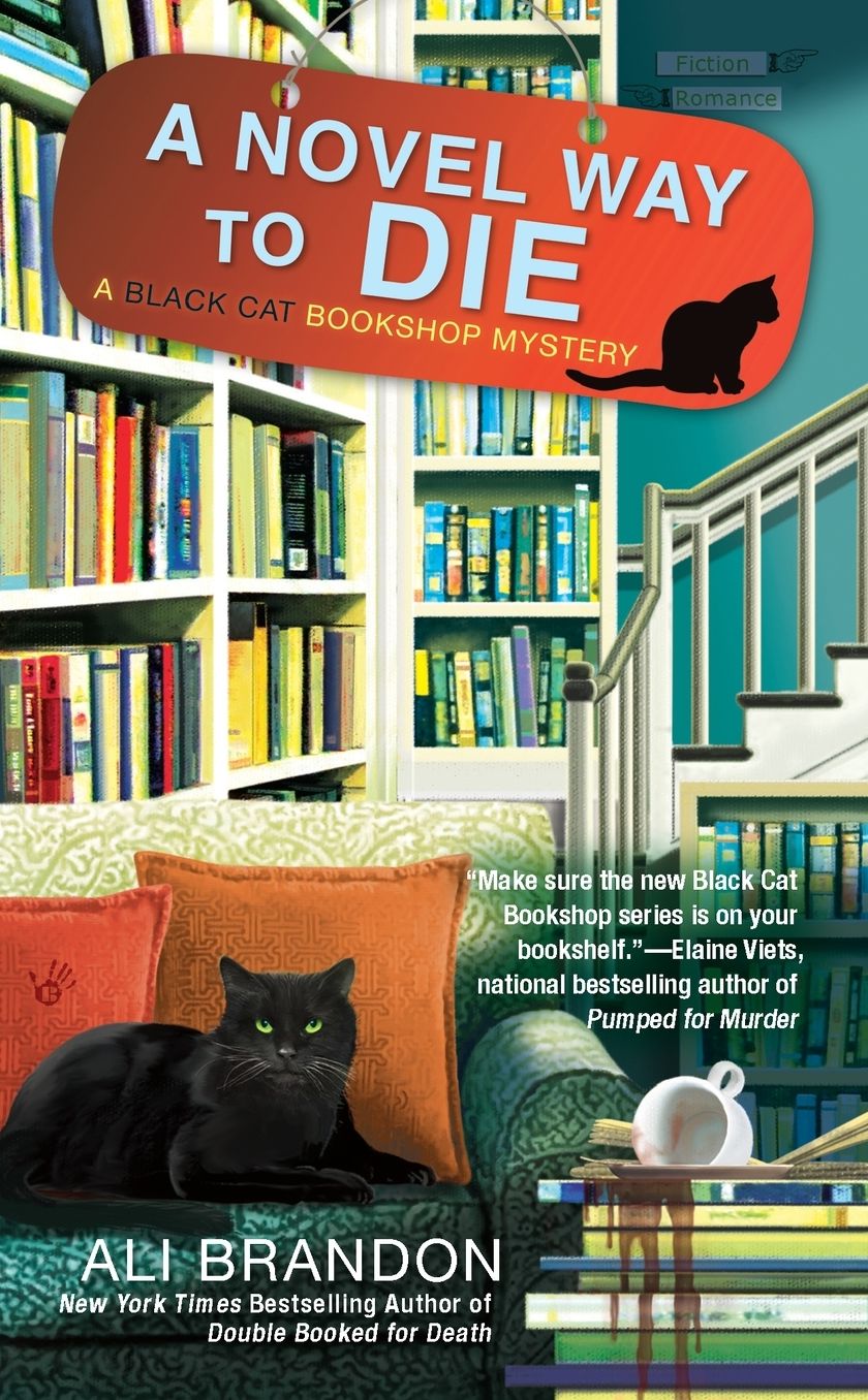 A Novel Way to Die (Black Cat Bookshop Series #2)