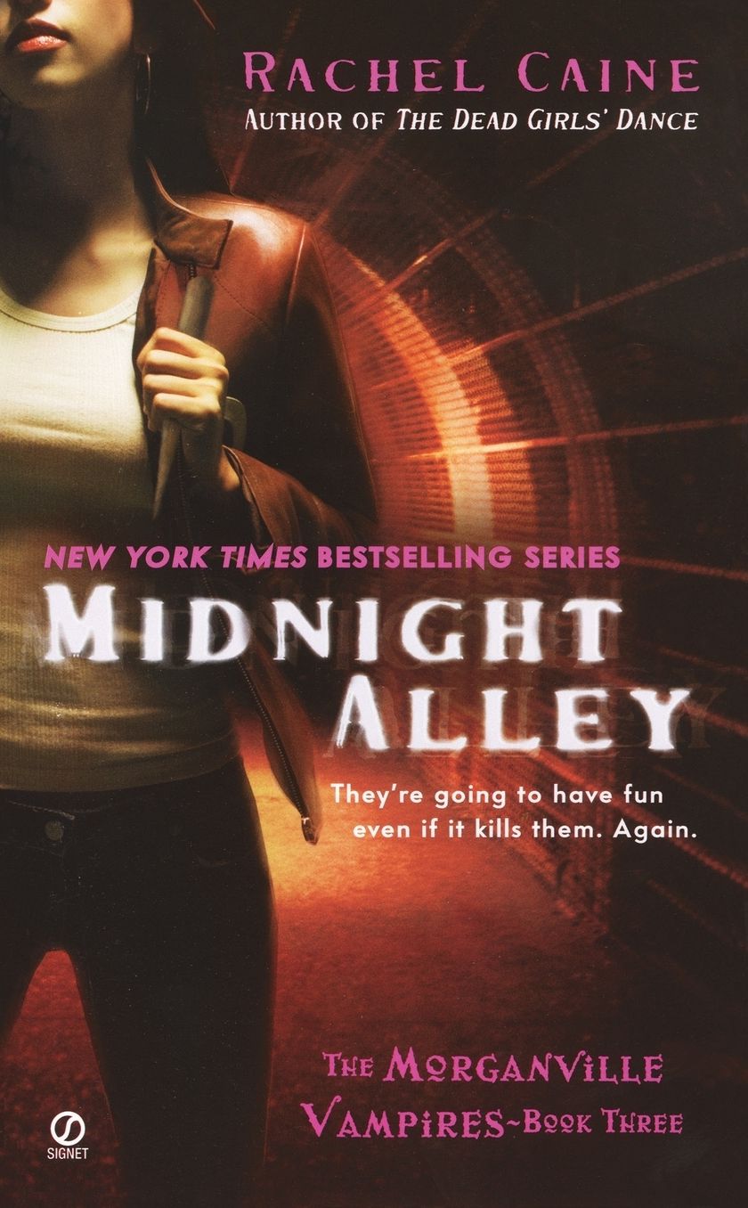 Midnight Alley (Morganville Vampires Series #3)