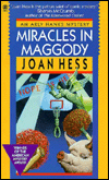 Miracles in Maggody (Arly Hanks Series #9)