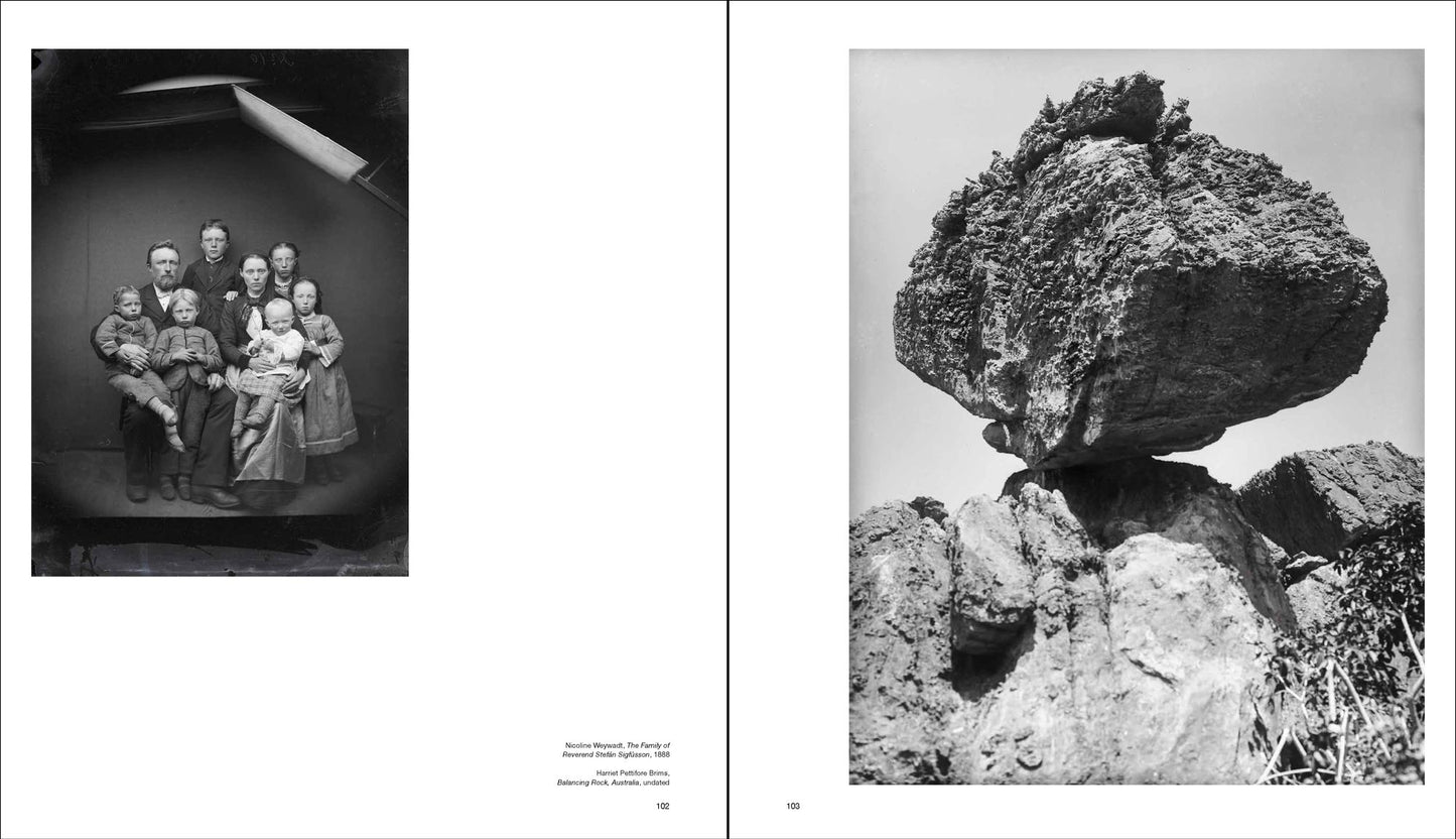 A World History of Women Photographers