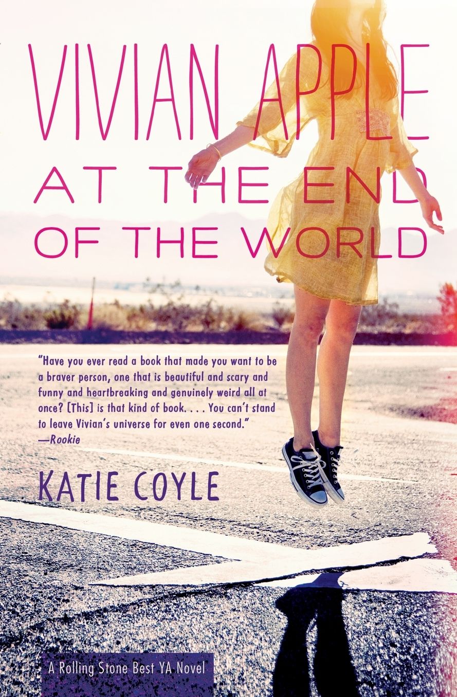 Vivian Apple at the End of the World (Vivian Apple Series #1)