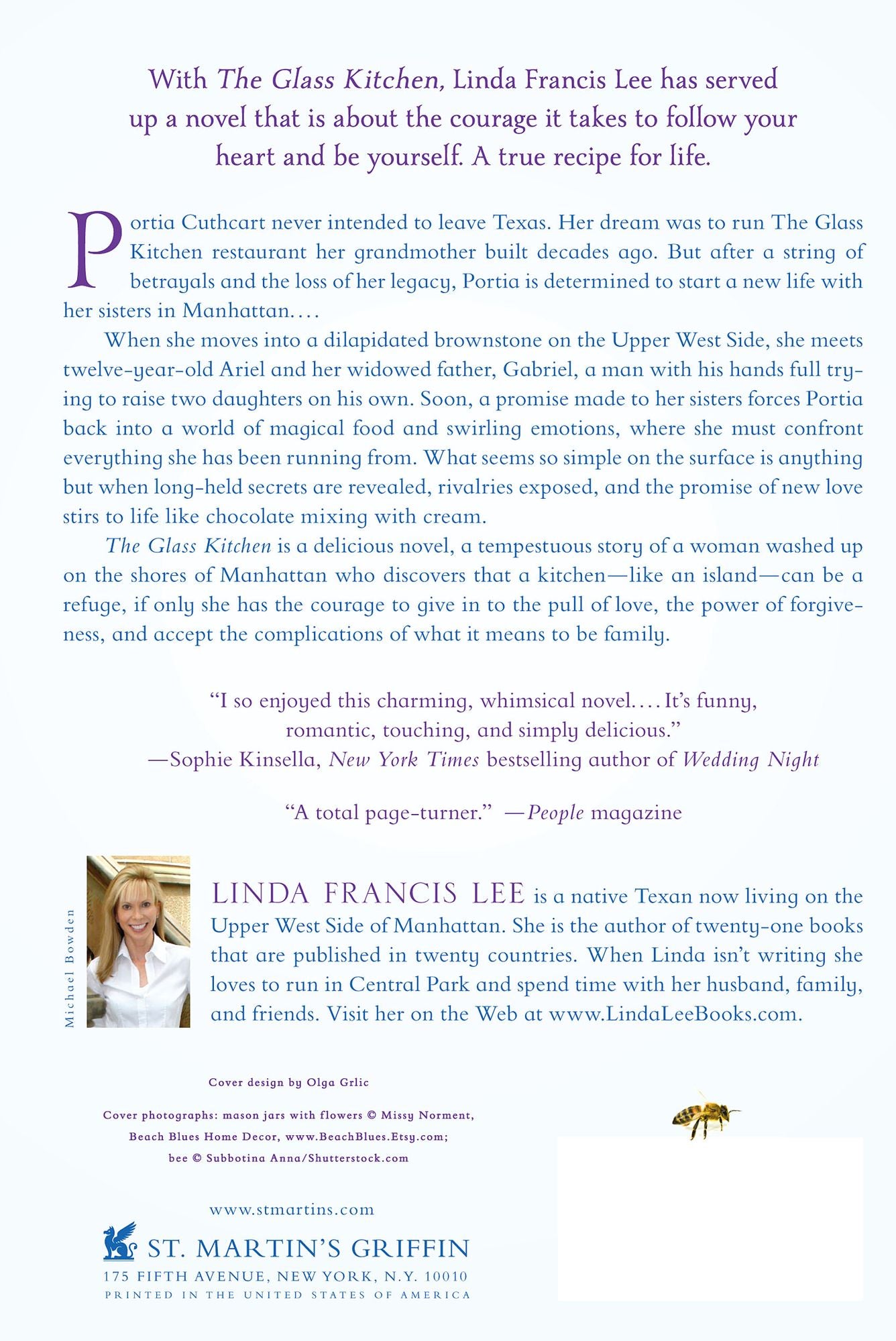 The Glass Kitchen: A Novel of Sisters