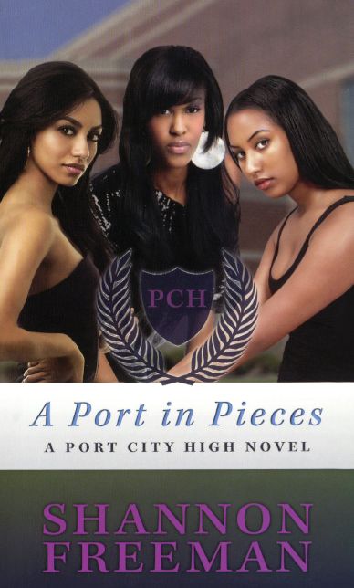 A Port In Pieces (Turtleback School & Library Binding Edition)