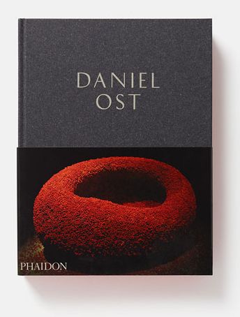 Daniel Ost: Floral Art and the Beauty of Impermanence