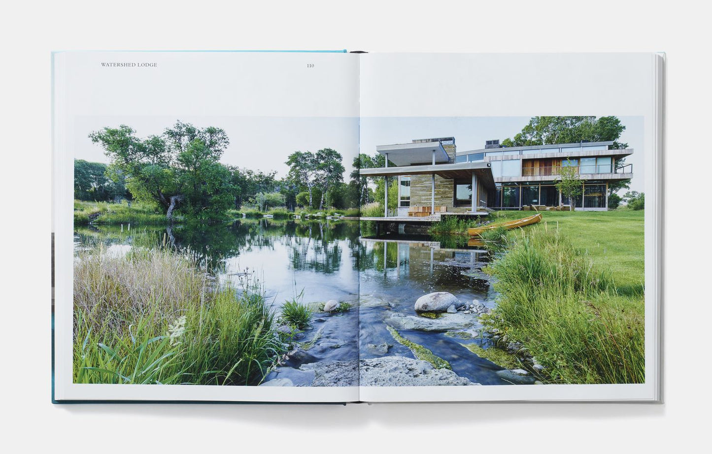 Living on Water: Contemporary Houses Framed By Water